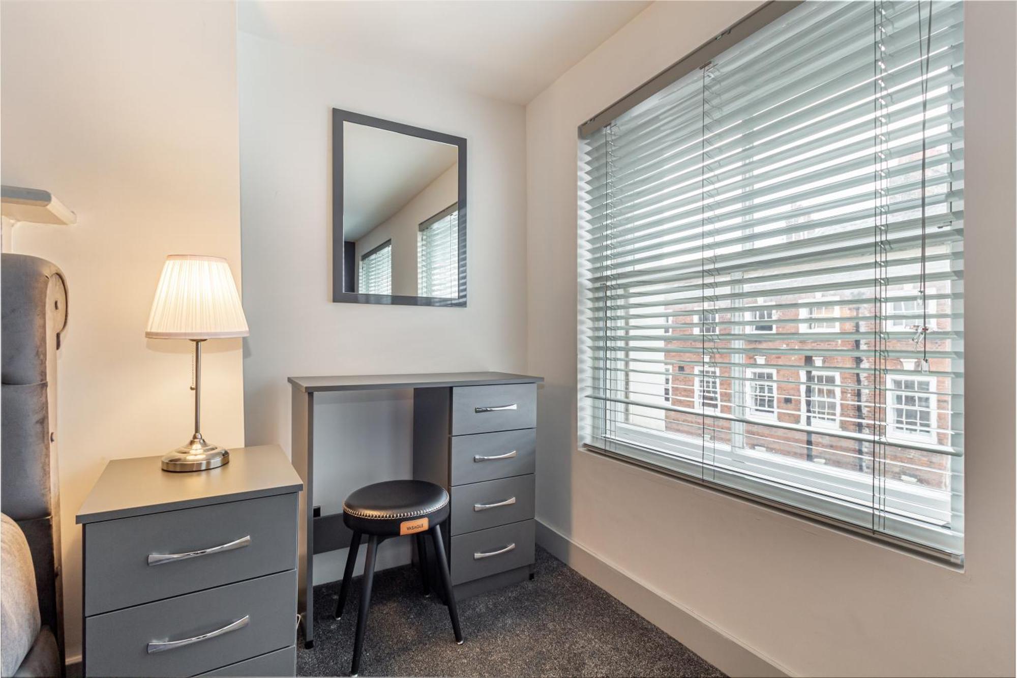 Whiskawaystays - Foregate Street - Apartment 5 Worcester Exterior photo